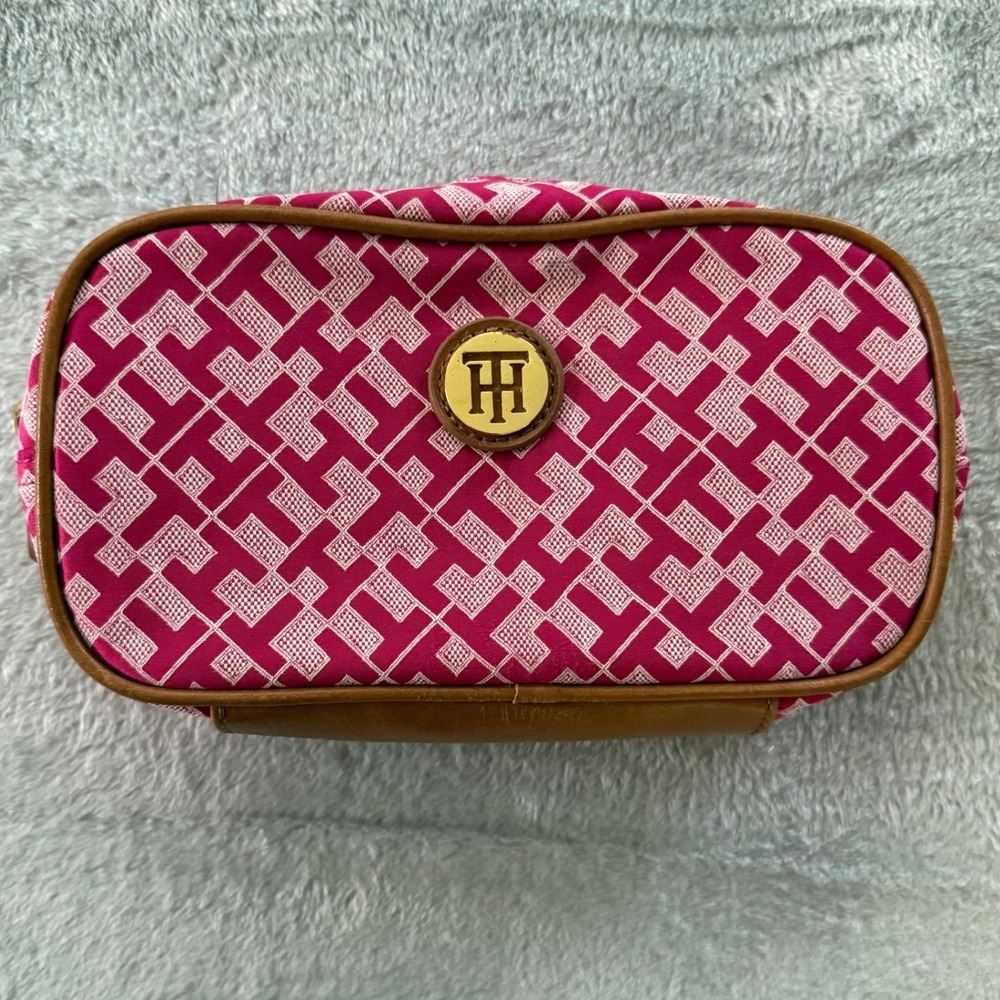 Tommy Hilfiger Pink Logo‎ Pattern Cosmetic Bag Travel Pouch Faux Leather Trim